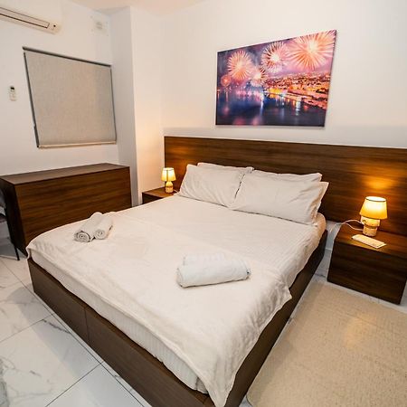 Sea Breeze, Spacious 2-Bedroom Lux Seaside Apartments San Pawl il-Baħar Eksteriør bilde