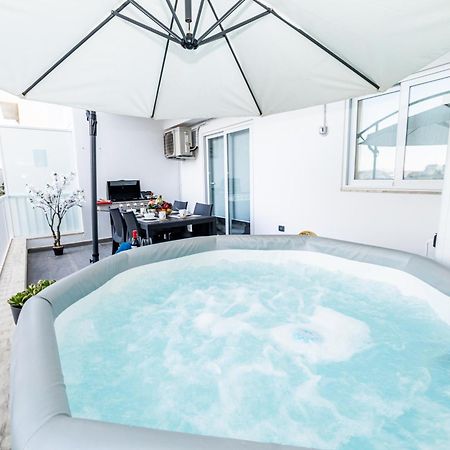 Sea Breeze, Spacious 2-Bedroom Lux Seaside Apartments San Pawl il-Baħar Eksteriør bilde