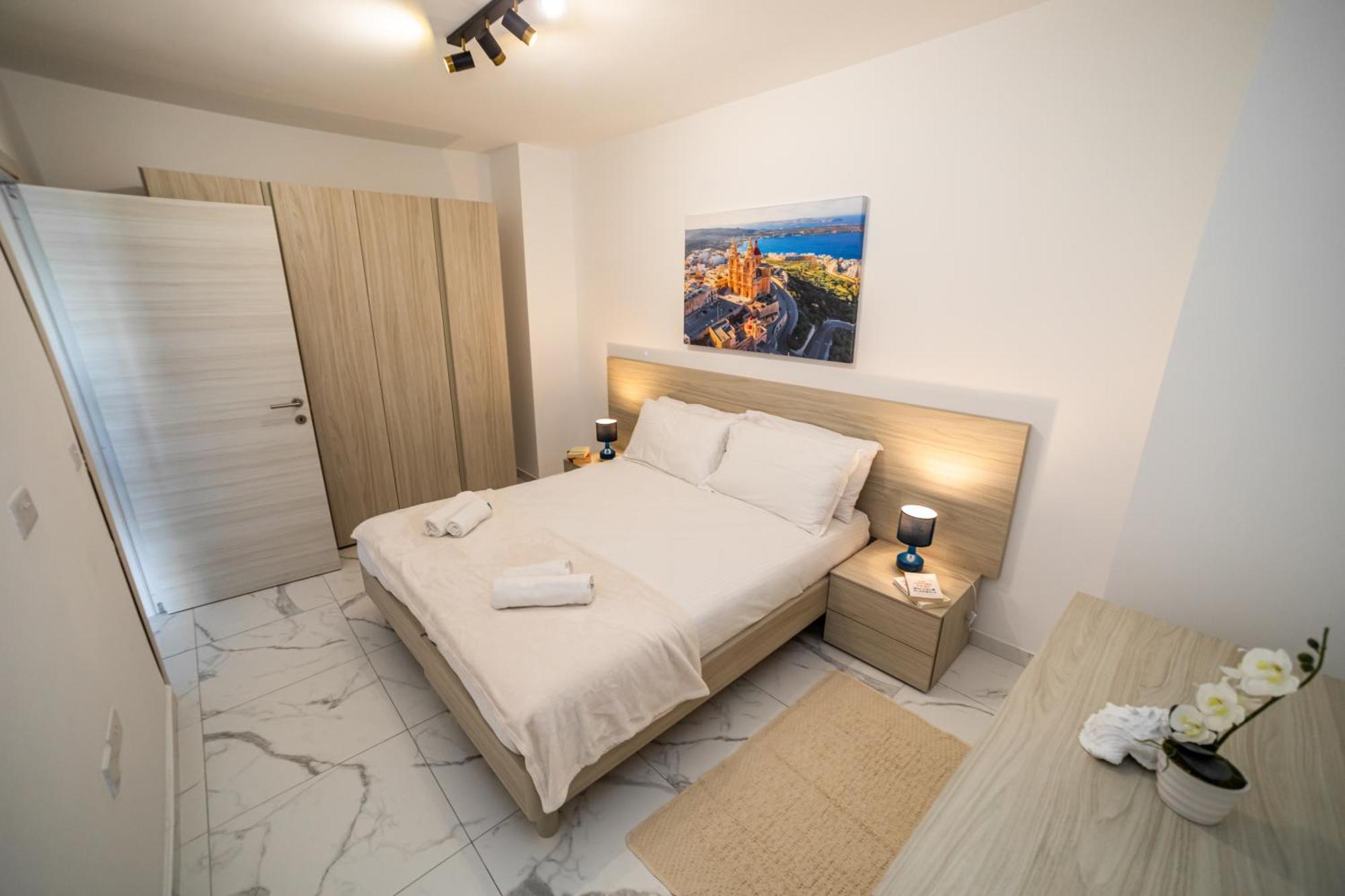 Sea Breeze, Spacious 2-Bedroom Lux Seaside Apartments San Pawl il-Baħar Eksteriør bilde