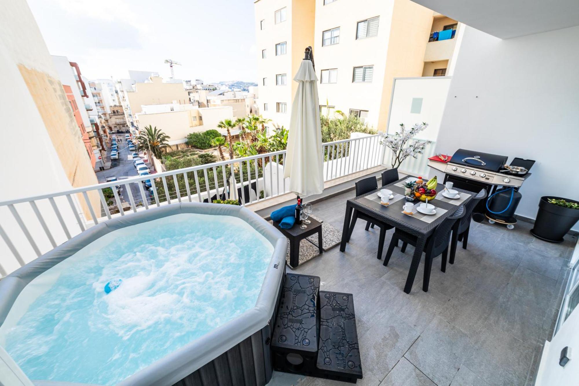 Sea Breeze, Spacious 2-Bedroom Lux Seaside Apartments San Pawl il-Baħar Eksteriør bilde